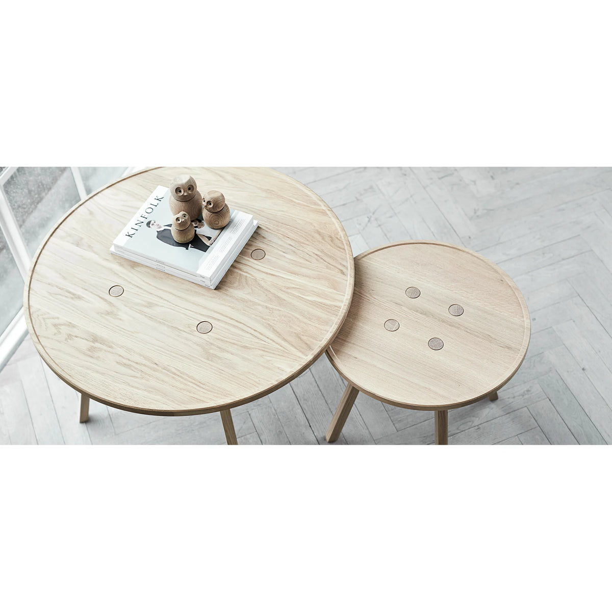 Design Beistelltisch, rund in zwei Durchmessern | C2