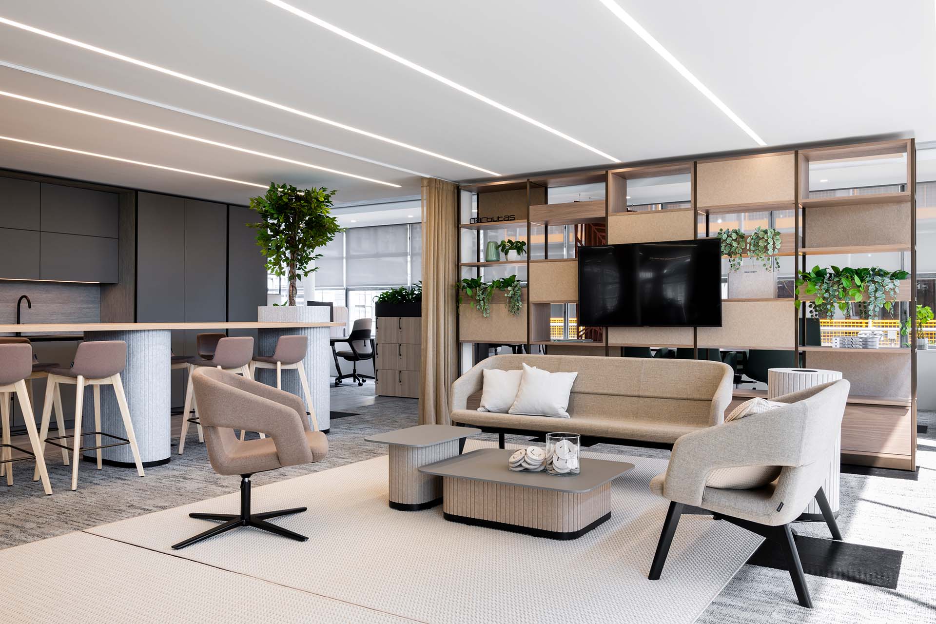 Hochstuhl Büro mit Tischbeinen aus Vollholz oder Metall ǀ TWIST&SIT