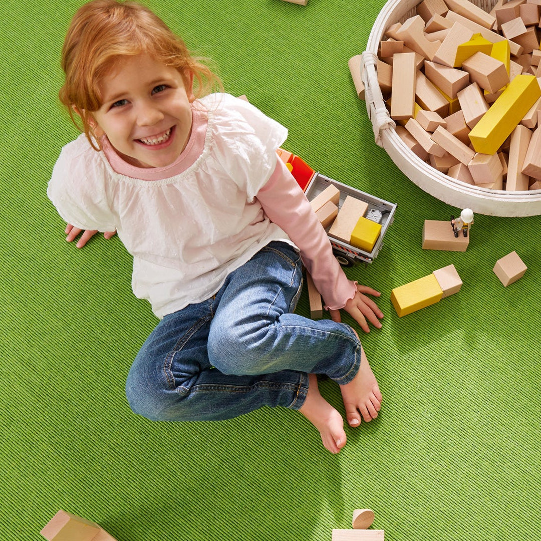 Interland-Teppich, strapazierfähig und langlebig, ideal für Kindergärten und Schulen.