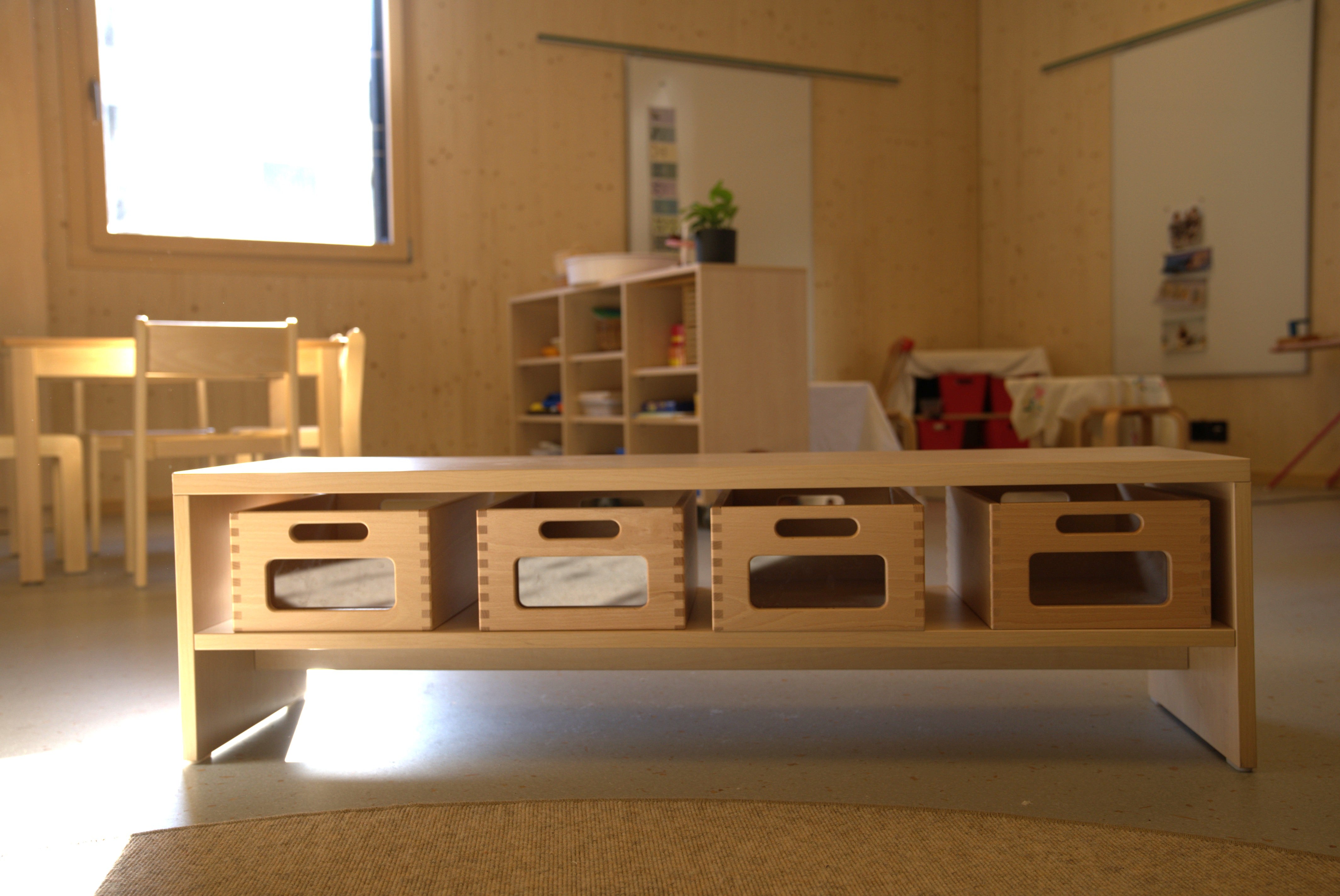 Chaise de maternelle - stable et enfant pour la vie de la maternelle de tous les jours