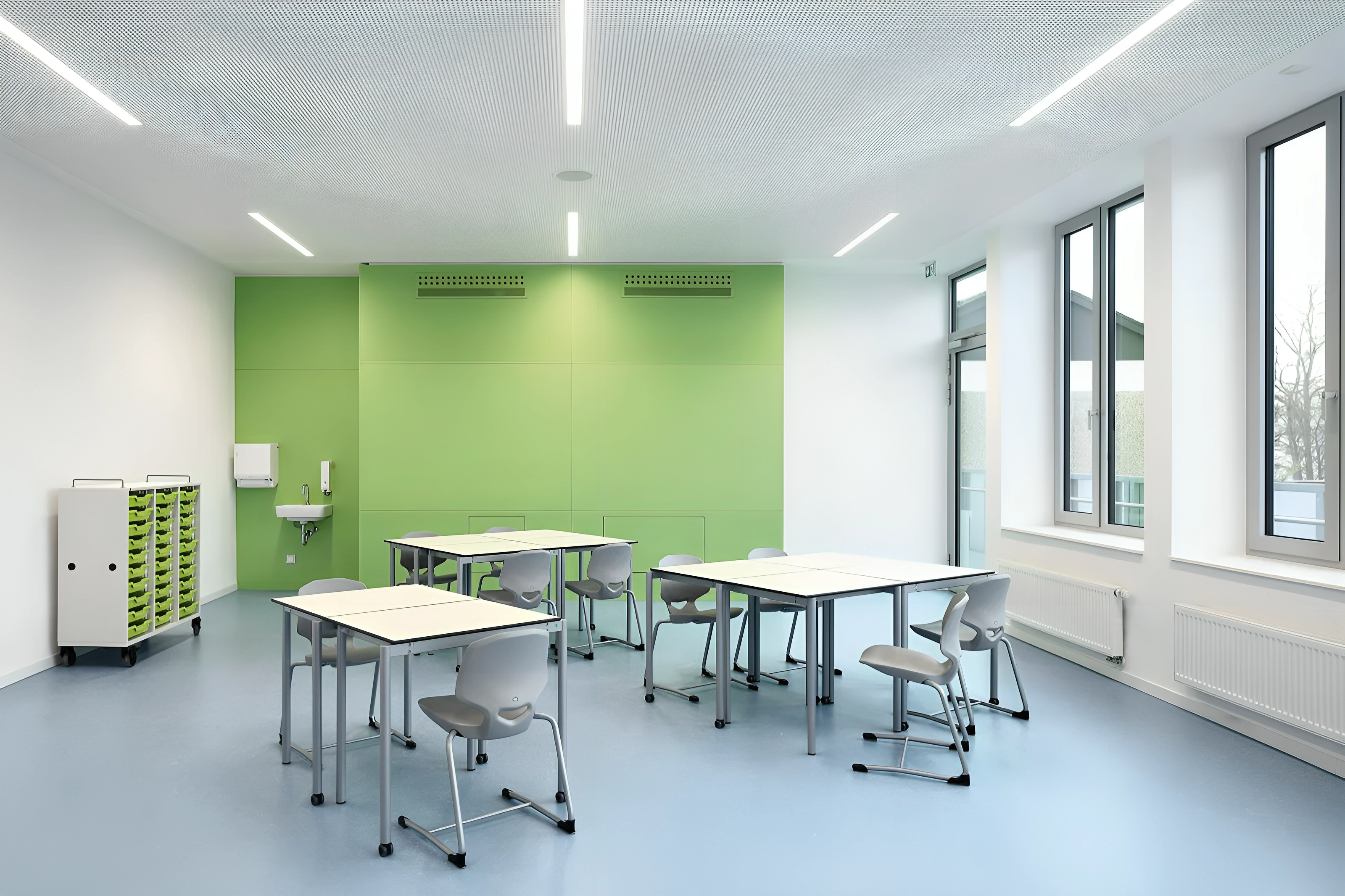 Mehrzweckstuhl Schule mit Kunststoffschale | Postura