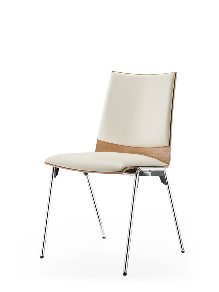 Stapelstuhl Logochair ohne Armelehne stapelbar aus hochwertigem Holz mit Chromgestell und Sitzpolster