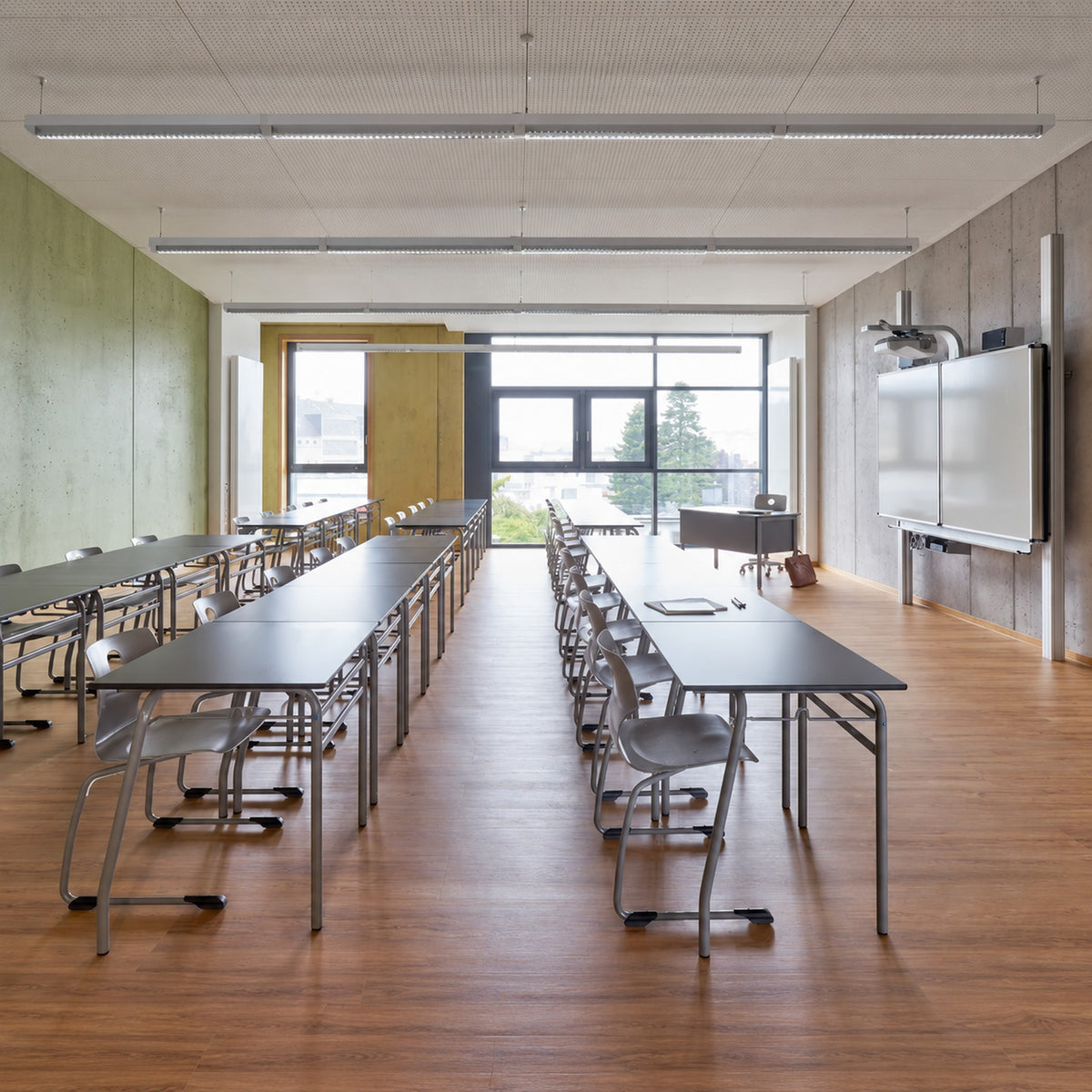 Schulpult Einsitzer stapelbar und robust