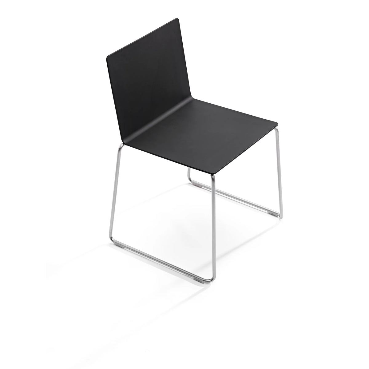 Conference chair with flexible seat shell, stackable | DRY