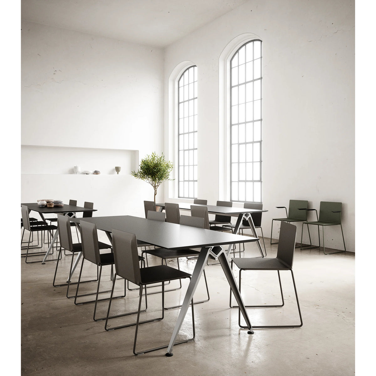 Conference chair with flexible seat shell, stackable | DRY