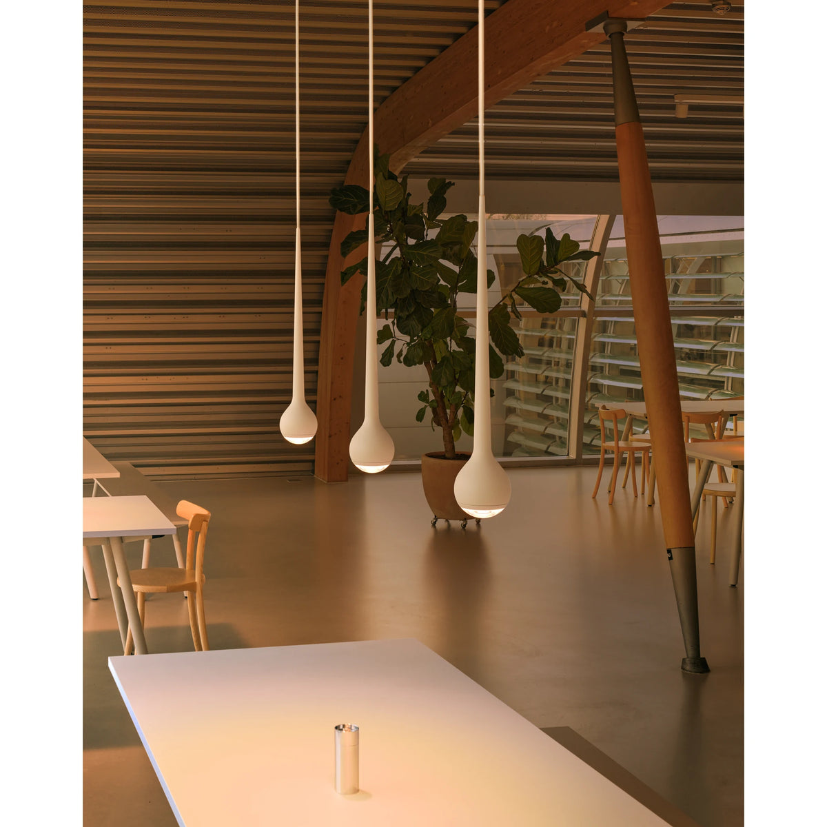 Pendant light with glare-free 360° light | Falling Sun