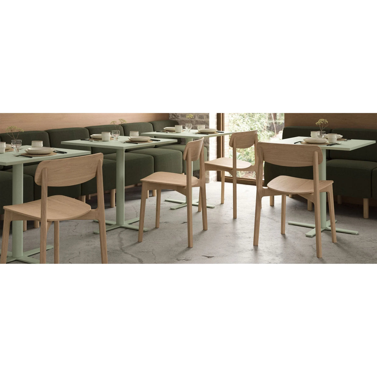 Oak wooden chair, stackable and versatile | Anch