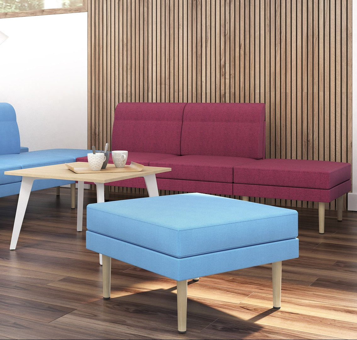 Buersofa hochwertig mit Holzfuessen und Stoff