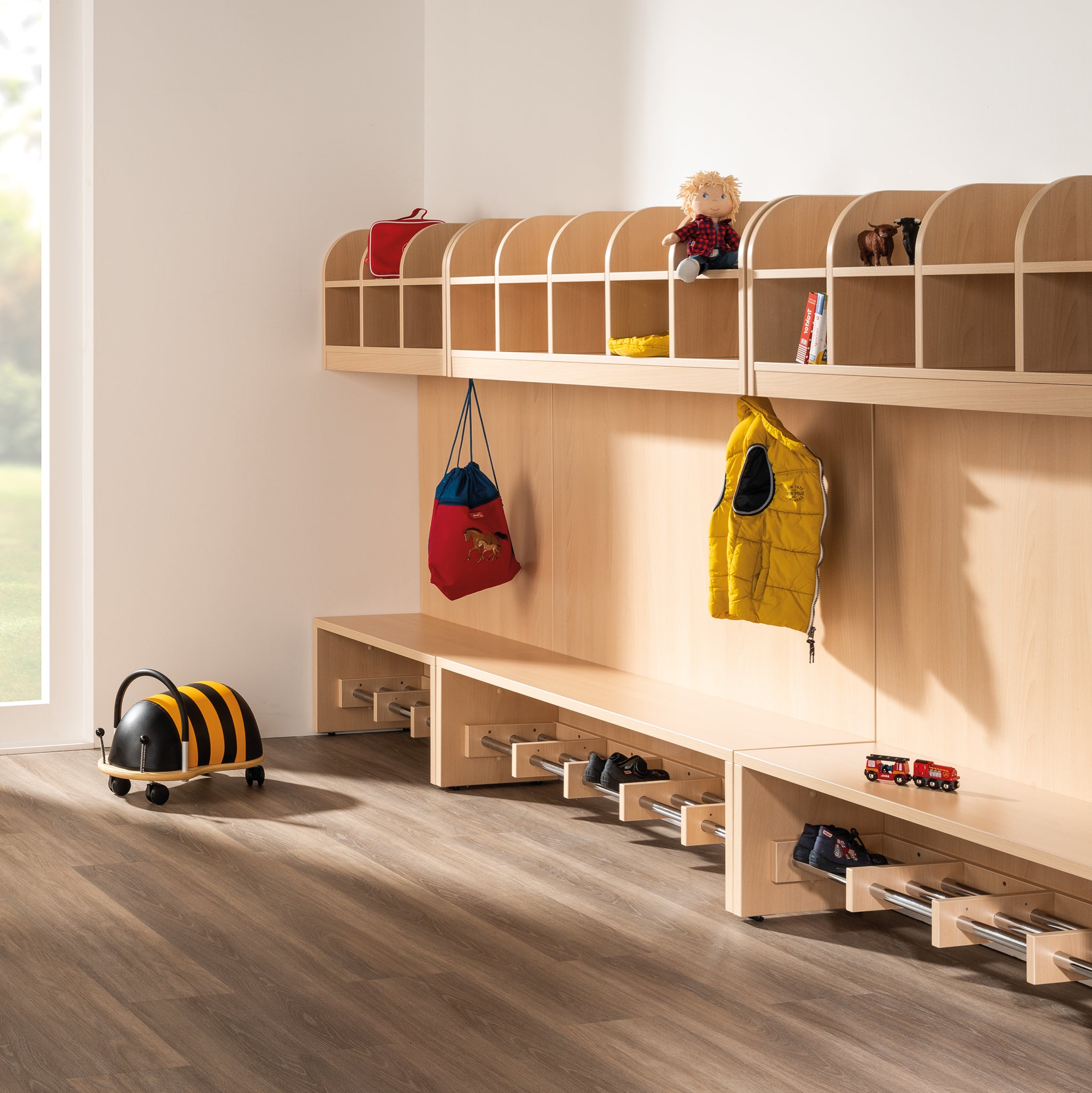 Kindergartengarderobe robust