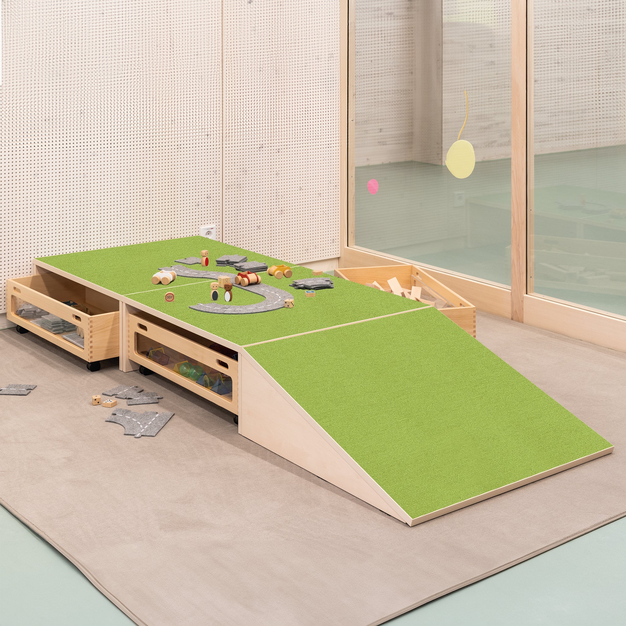 Bewegungspodest Kindergarten