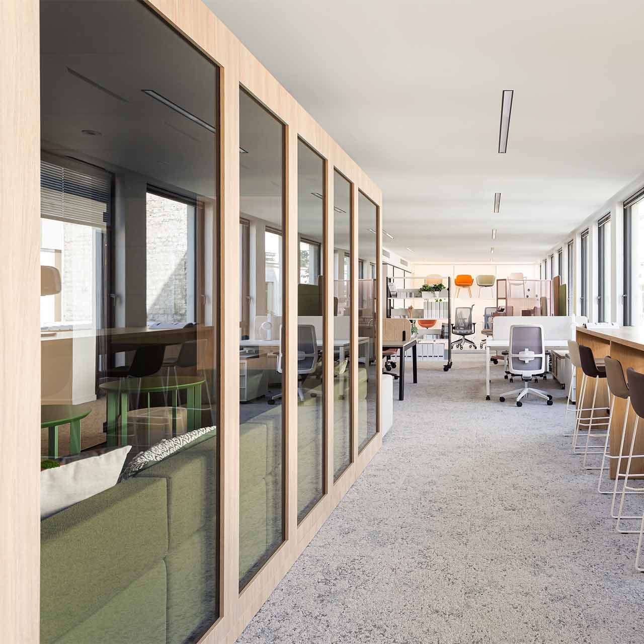 Raum in Raum Loesung in Open Space Buero langer Gang 