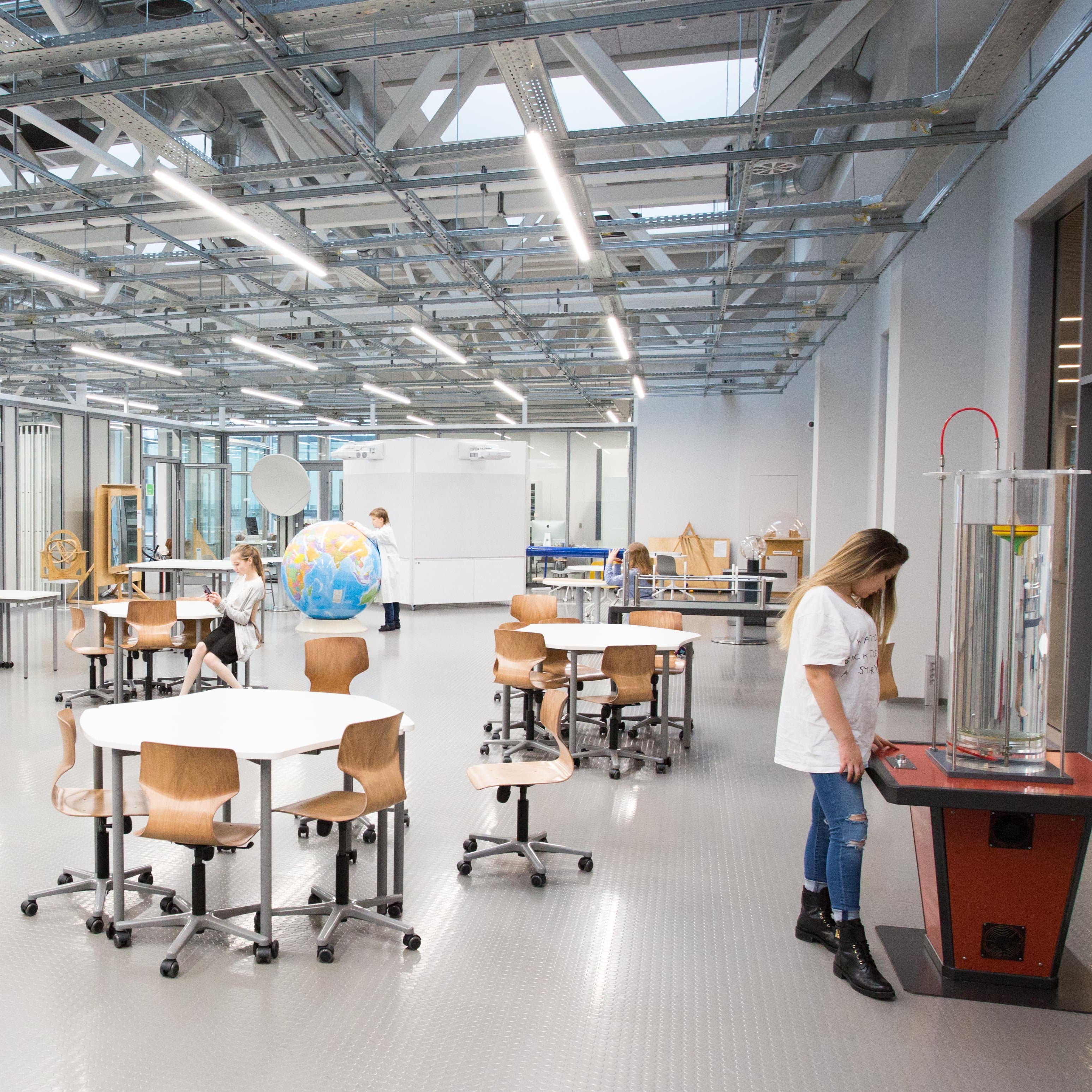 Ergonomischer Schülerstuhl Schule