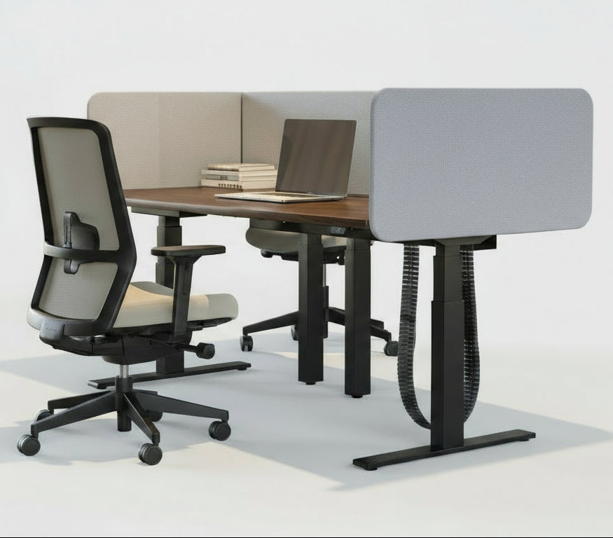 Stehpult hochwertig aus dunklem Holz mit Trennwaende und Buerostuhl