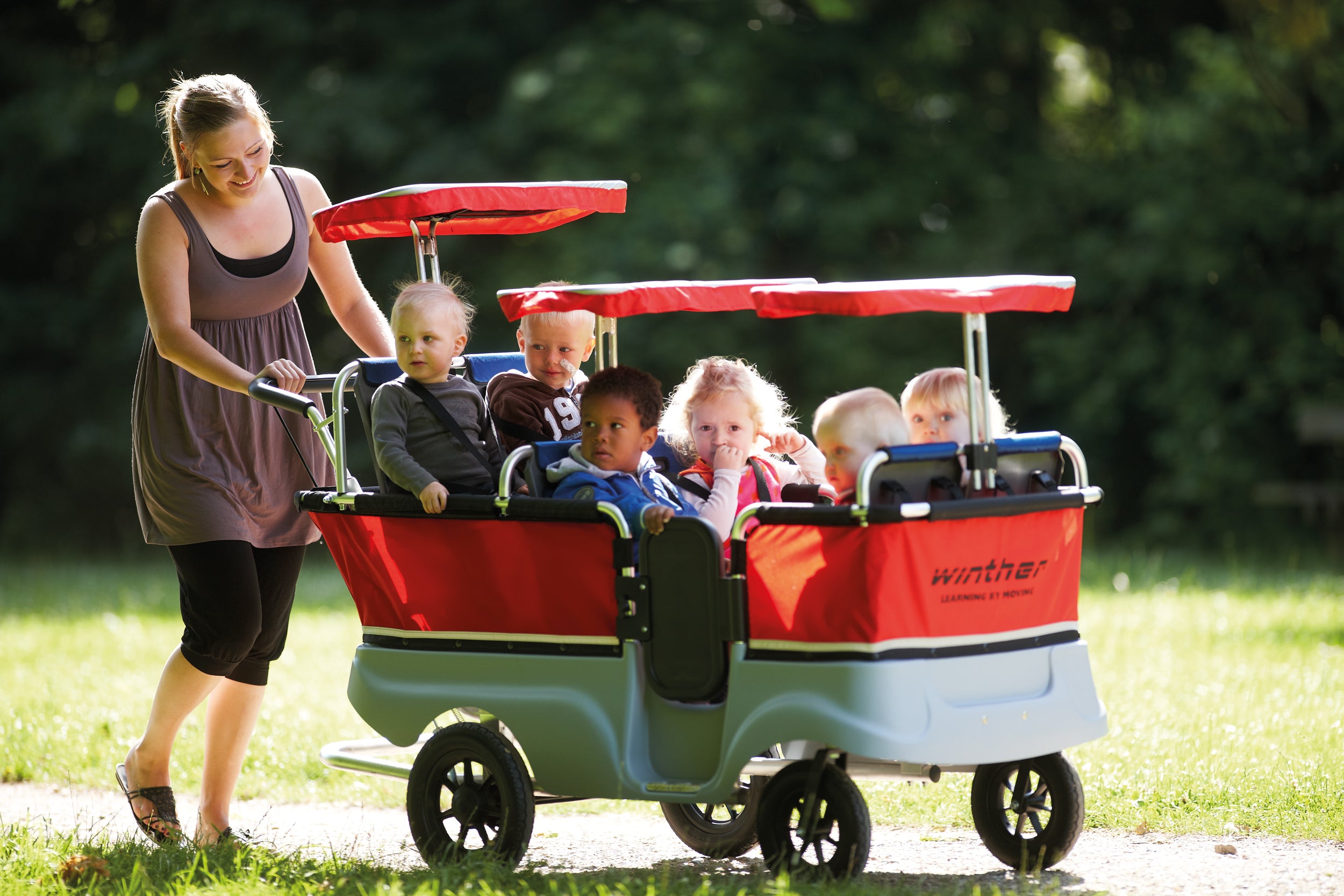 Winter Kinderbus Turtle - Le compagnon sûr et ergonomique pour les voyages de groupe