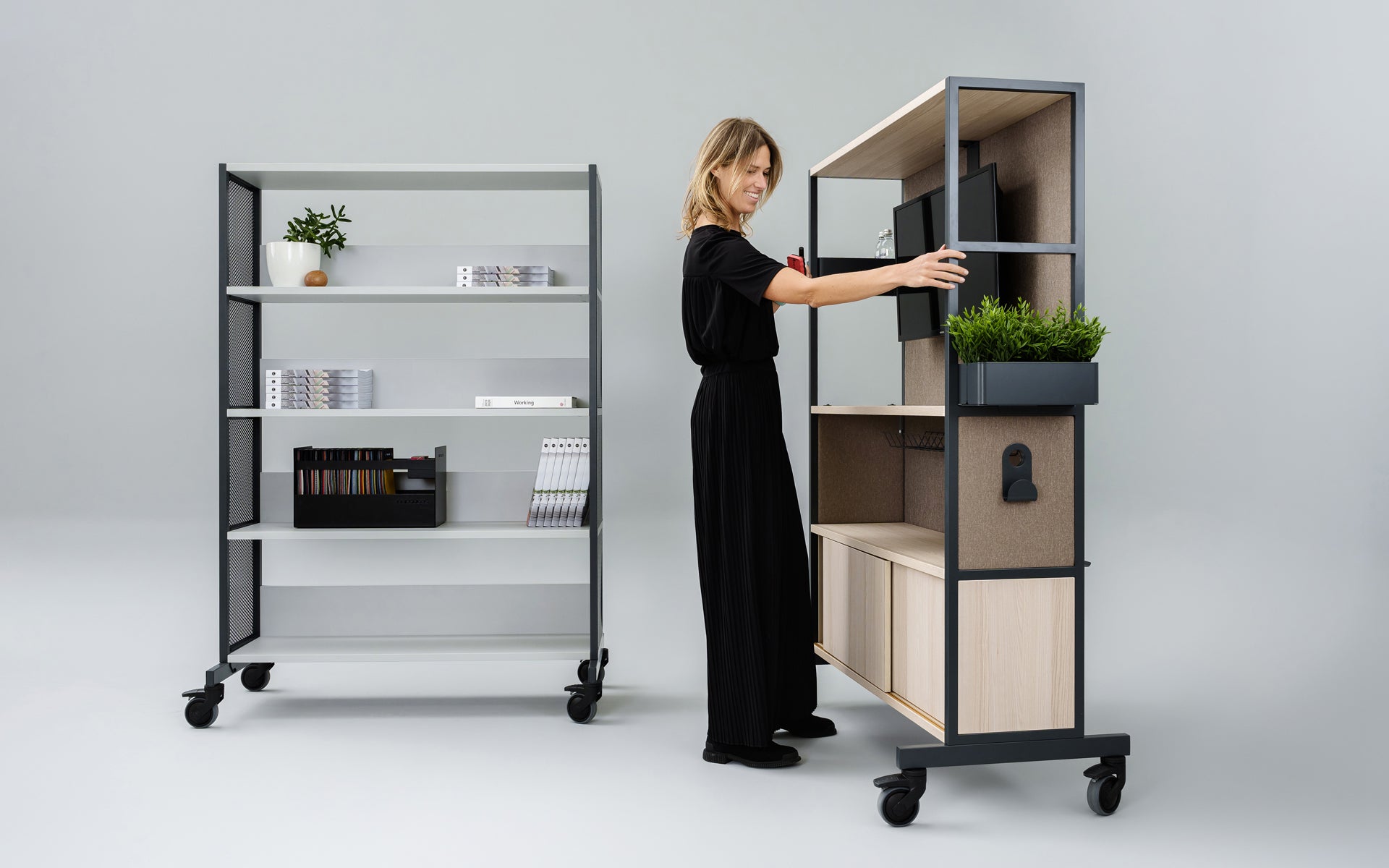 Lieux de travail créatifs multifonctionnels sur les rouleaux ǀ WorkLab