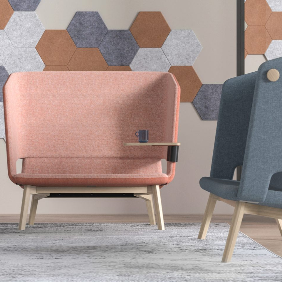 Modulares Bürosofa in Grau mit flexiblem Design, passend für moderne Arbeitsplätze.