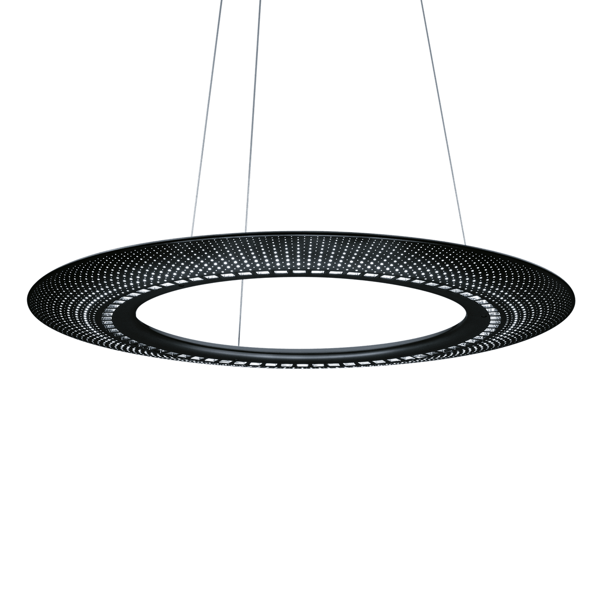Schwarze Zumtobel AMBITUS Ring-Pendelleuchte in perspektivischer Ansicht mit Seilabhängung und leuchtender Unterseite.