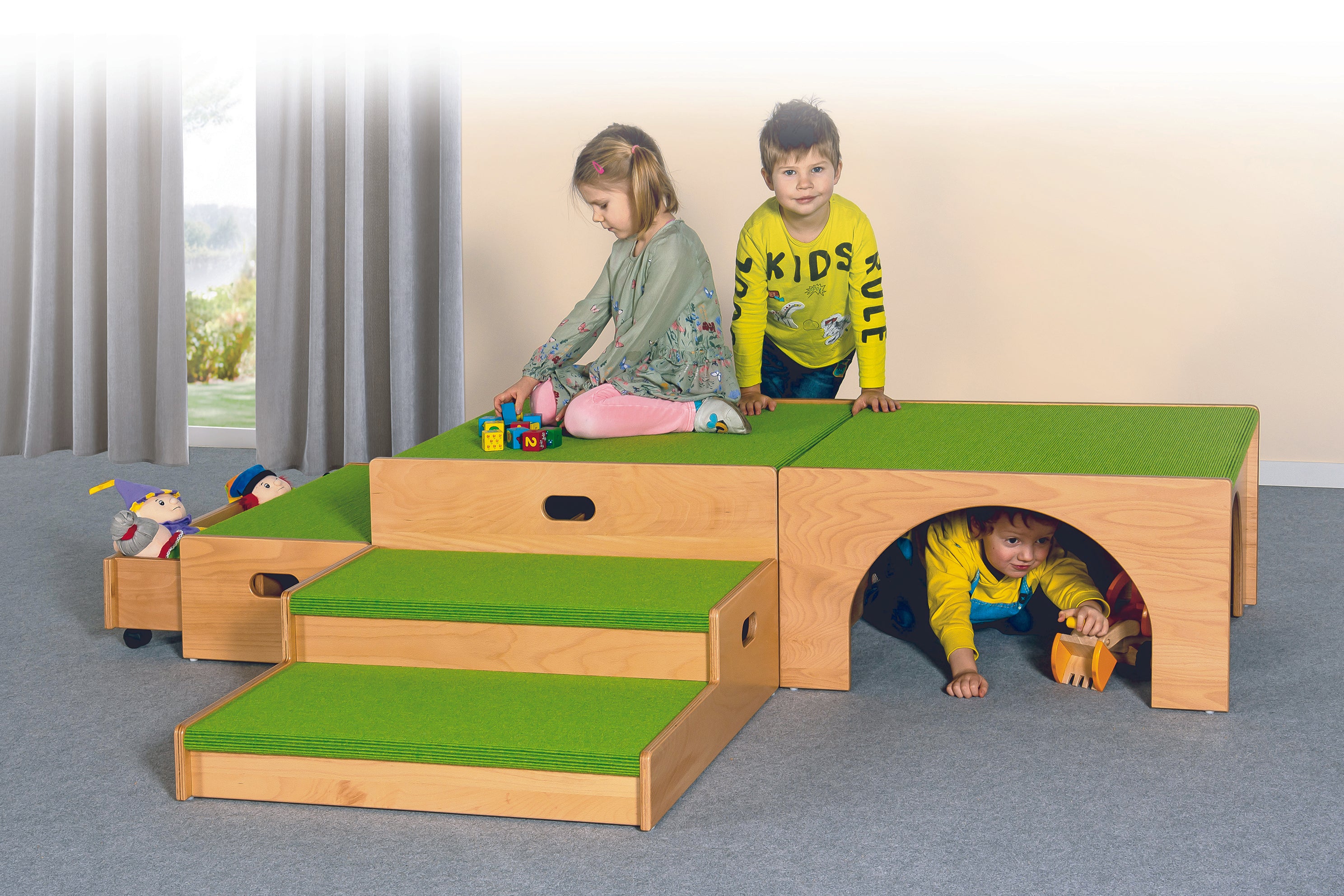 Mouvement Paysage-Podium Ensemble avec un moqueur de tapis Pedalford
