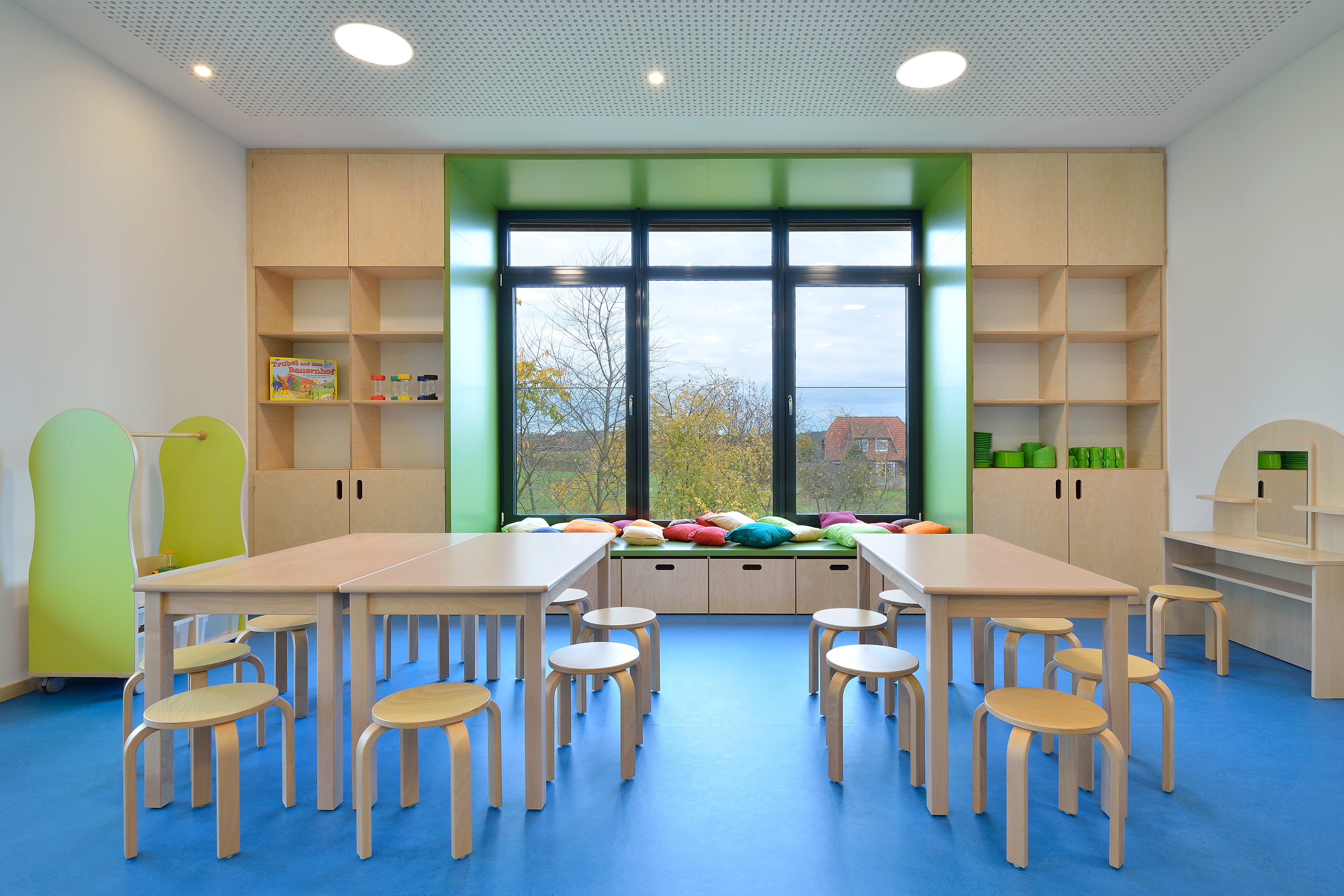 Table de jardin d'enfants - rectangulaire en bois massif ǀ disponible immédiatement