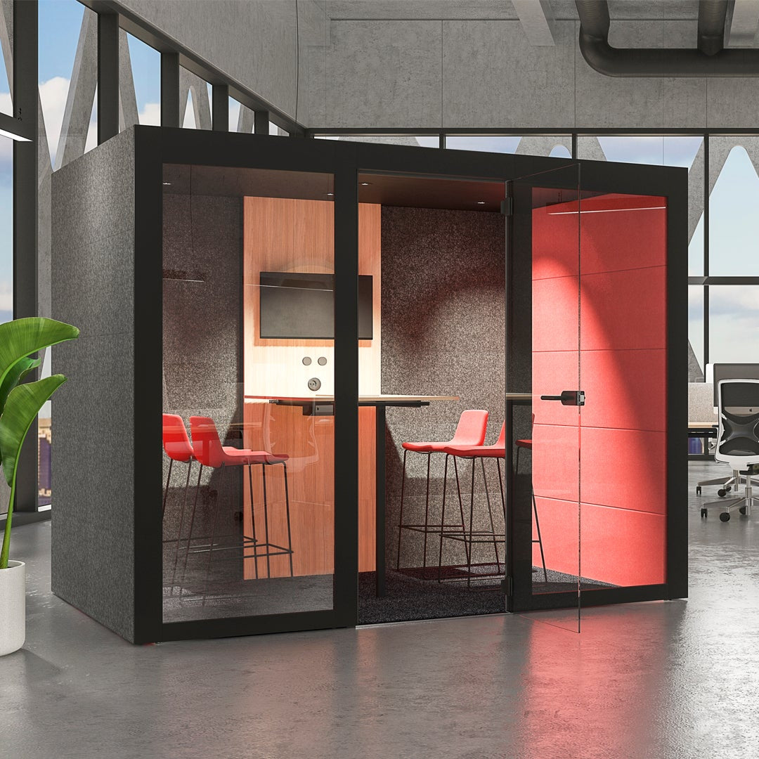 Meetingbox Silent Room L mit Tisch, gepolsterten Sitzen und Glaswaenden – geraeumige Raum-in-Raum Loesung fuer vertrauliche Besprechungen und fokussierte Gruppenarbeit im Buero